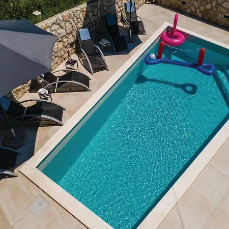 فيلة Stone Bliss With Private Pool, Near Dubrovnik زاتون