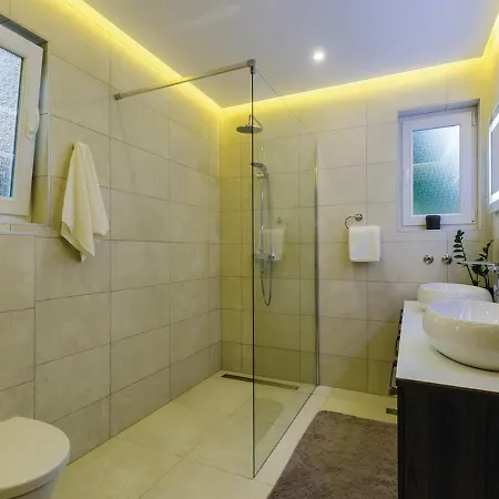 Stone Bliss With Private Pool, Near Dubrovnik