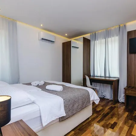 Villa Stone Bliss With Private Pool, Near Dubrovnik