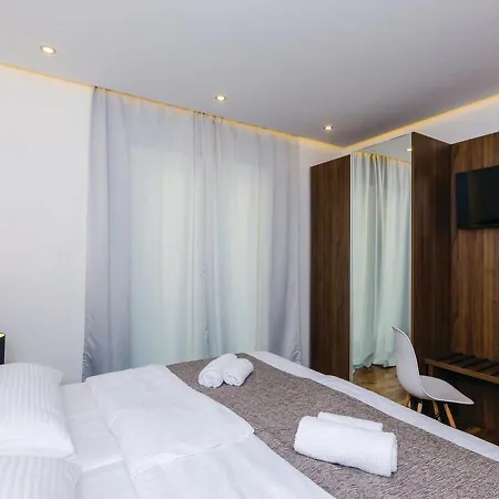 Stone Bliss With Private Pool, Near Dubrovnik فيلة *