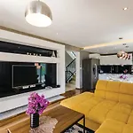 Villa Stone Bliss With Private Pool, Near Dubrovnik