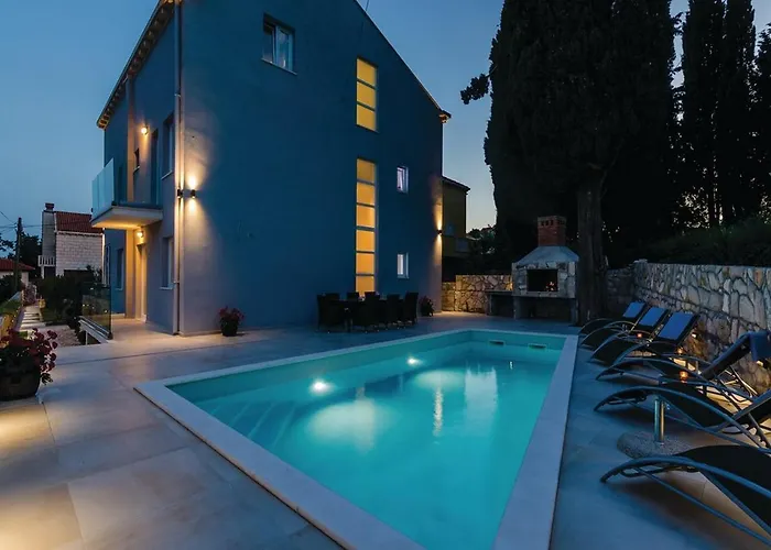 빌라 Stone Bliss With Private Pool, Near Dubrovnik 자톤