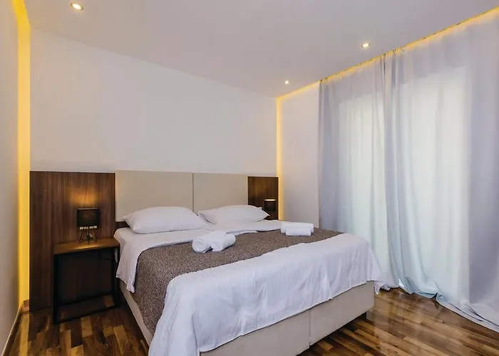 빌라 Stone Bliss With Private Pool, Near Dubrovnik 자톤