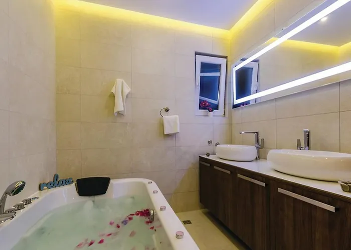 Stone Bliss With Private Pool, Near Dubrovnik