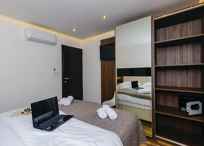빌라 Stone Bliss With Private Pool, Near Dubrovnik 자톤